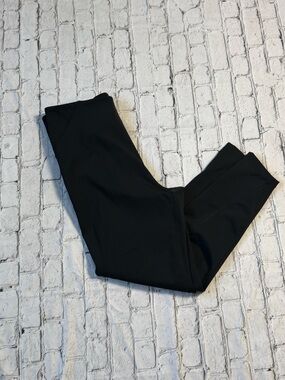 Black nylon legging